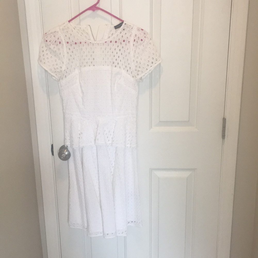 Banana Republic Lace Dress size 0 only wore once